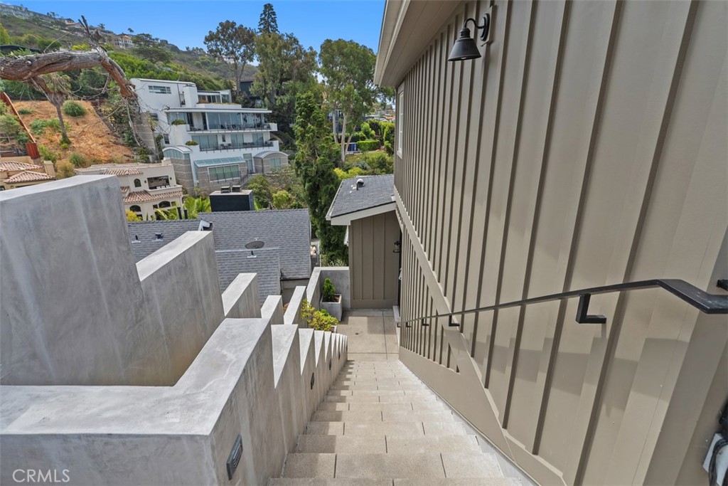 802 Summit, Laguna Beach CA 92651 - photo 4