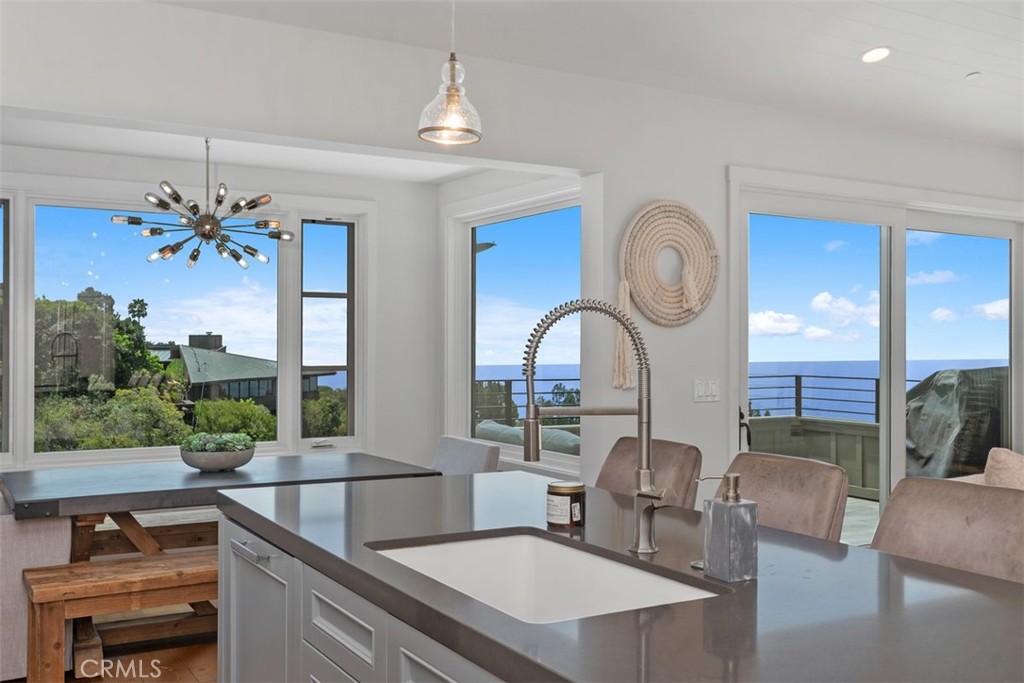 802 Summit, Laguna Beach CA 92651 - photo 14