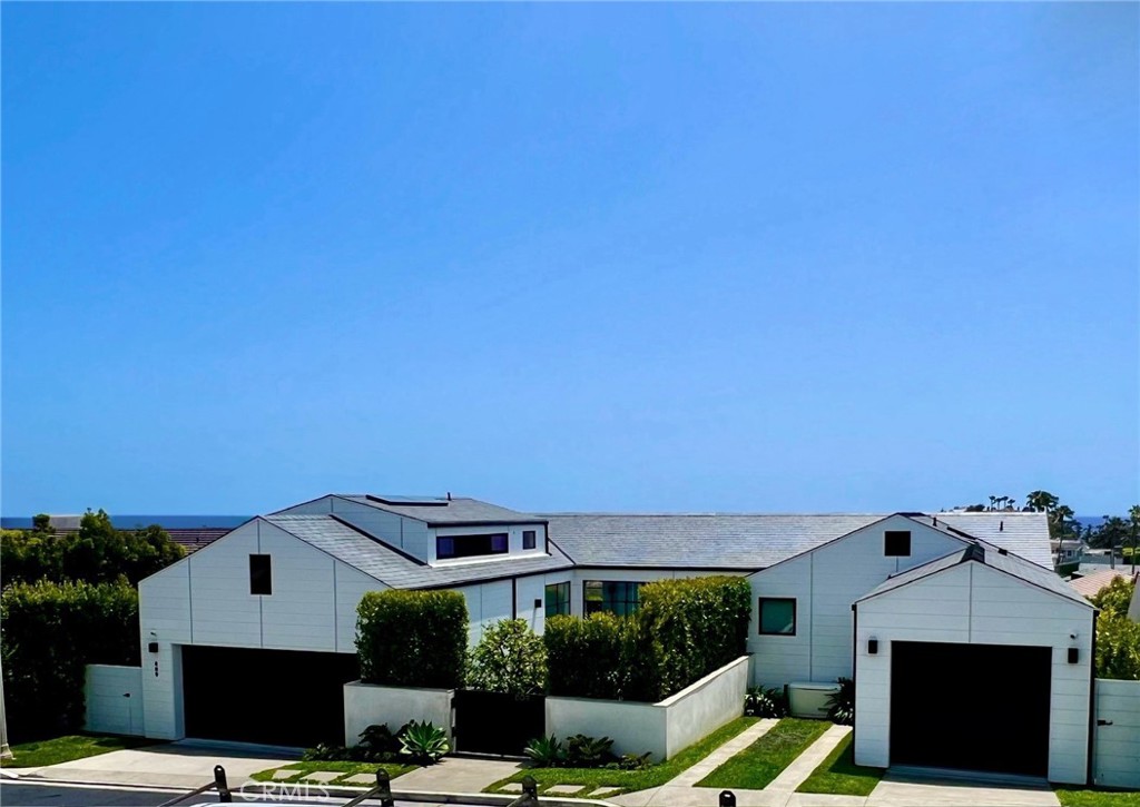 809 Emerald Bay, Laguna Beach CA 92651 - photo 1