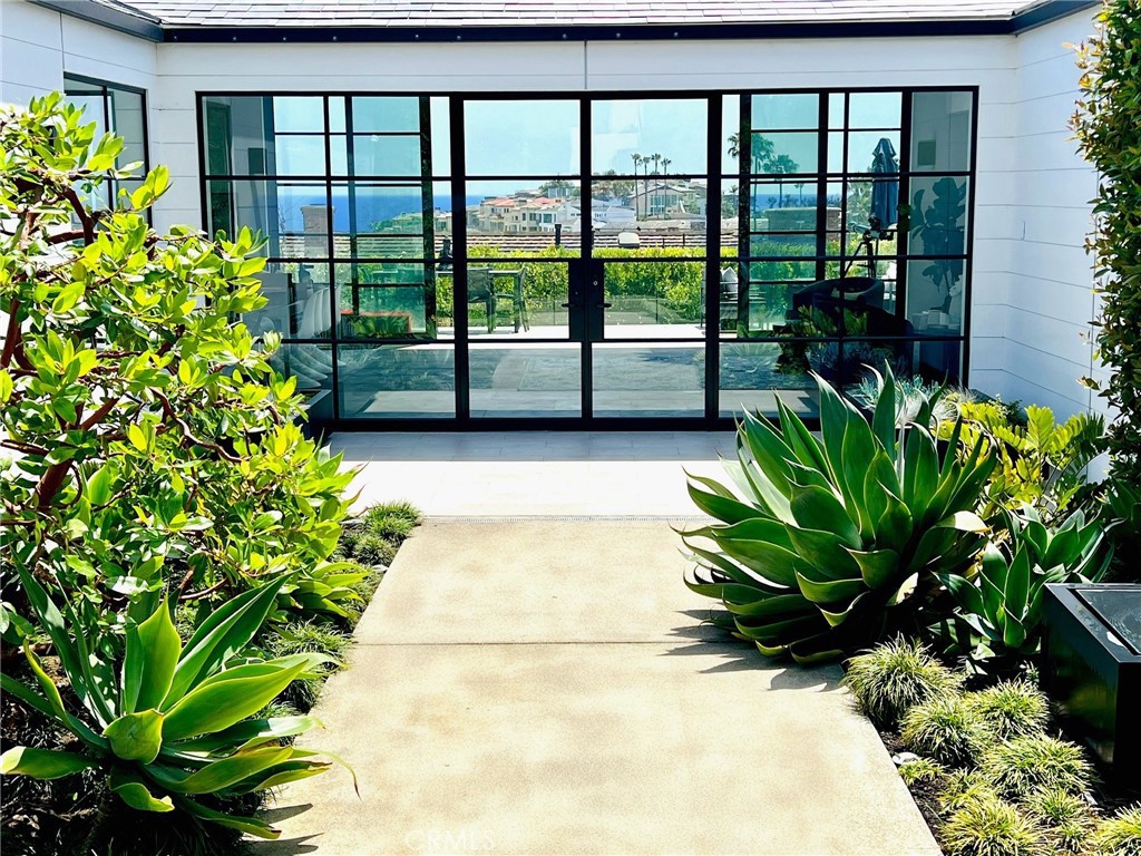 809 Emerald Bay, Laguna Beach CA 92651 - photo 1
