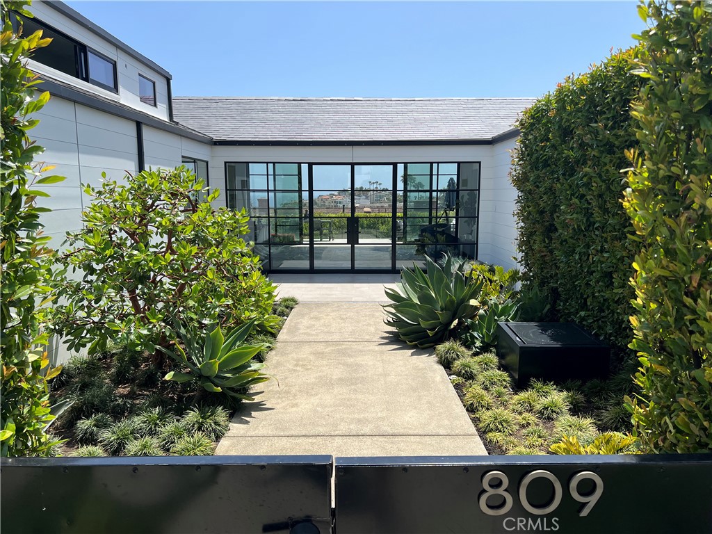 809 Emerald Bay, Laguna Beach CA 92651 - photo 4