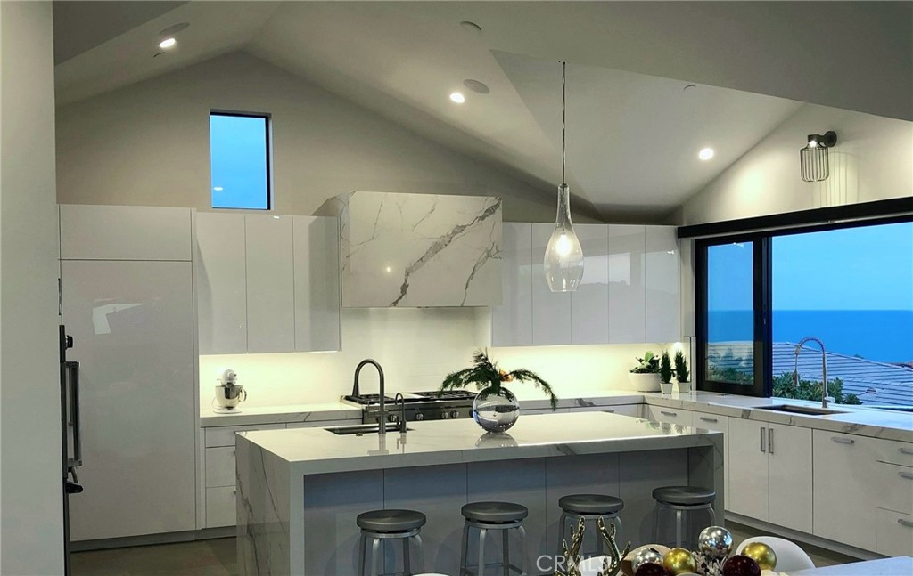 809 Emerald Bay, Laguna Beach CA 92651 - photo 8