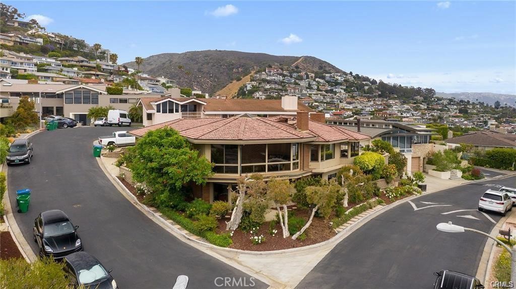 814 Emerald Bay, Laguna Beach CA 92651 - photo 1