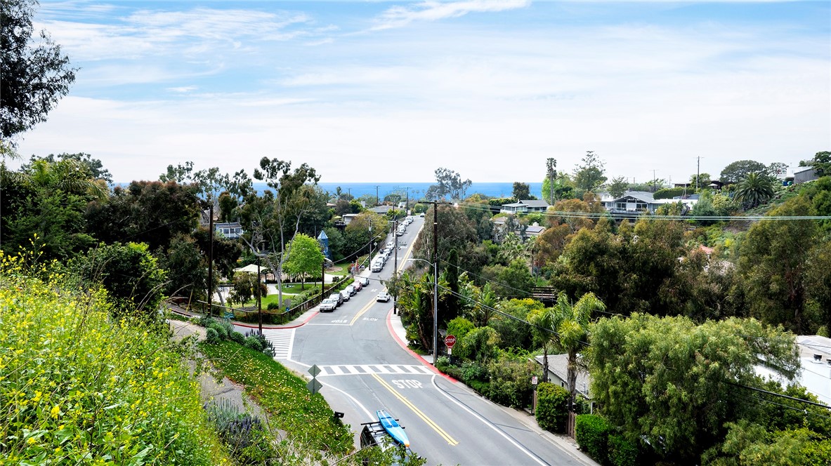 815 Bluebird Canyon Drive, Laguna Beach CA 92651 - photo 10