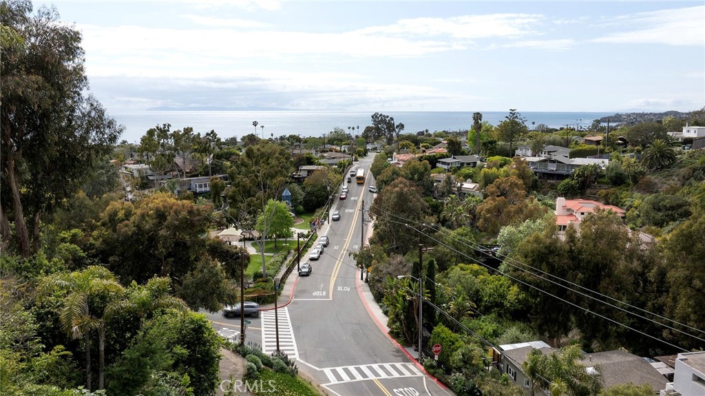 815 Bluebird Canyon Drive, Laguna Beach CA 92651 - photo 11
