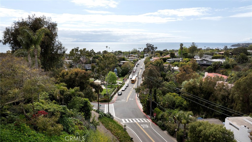 815 Bluebird Canyon Drive, Laguna Beach CA 92651 - photo 12