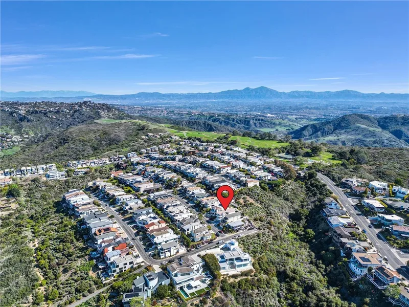 820 Acapulco Street, Laguna Beach, CA 92651