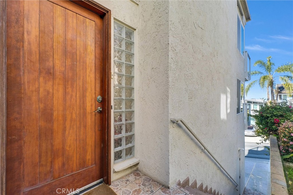 820 Acapulco Street, Laguna Beach CA 92651 - photo 5