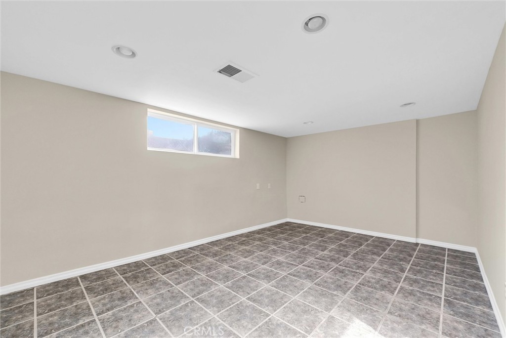 820 Acapulco Street, Laguna Beach CA 92651 - photo 23