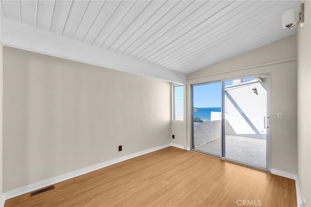 820 Acapulco Street, Laguna Beach CA 92651 - photo 32
