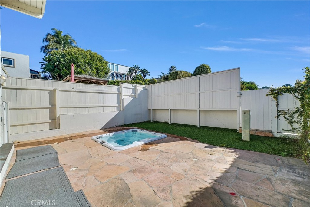 820 Acapulco Street, Laguna Beach CA 92651 - photo 45
