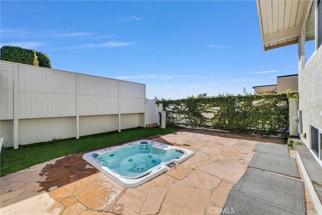 820 Acapulco Street, Laguna Beach CA 92651 - photo 46