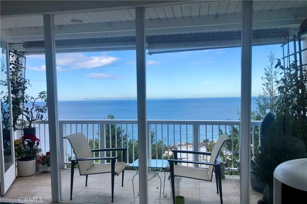825 La Mirada Street, Laguna Beach CA 92651 - photo 1