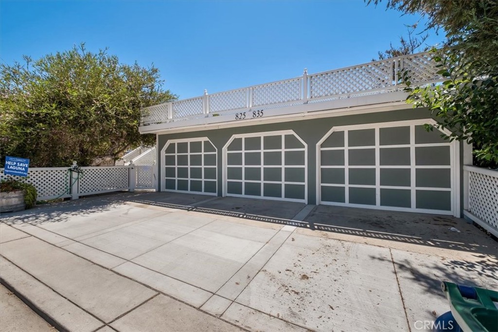 825 Park Avenue, Laguna Beach CA 92651 - photo 1