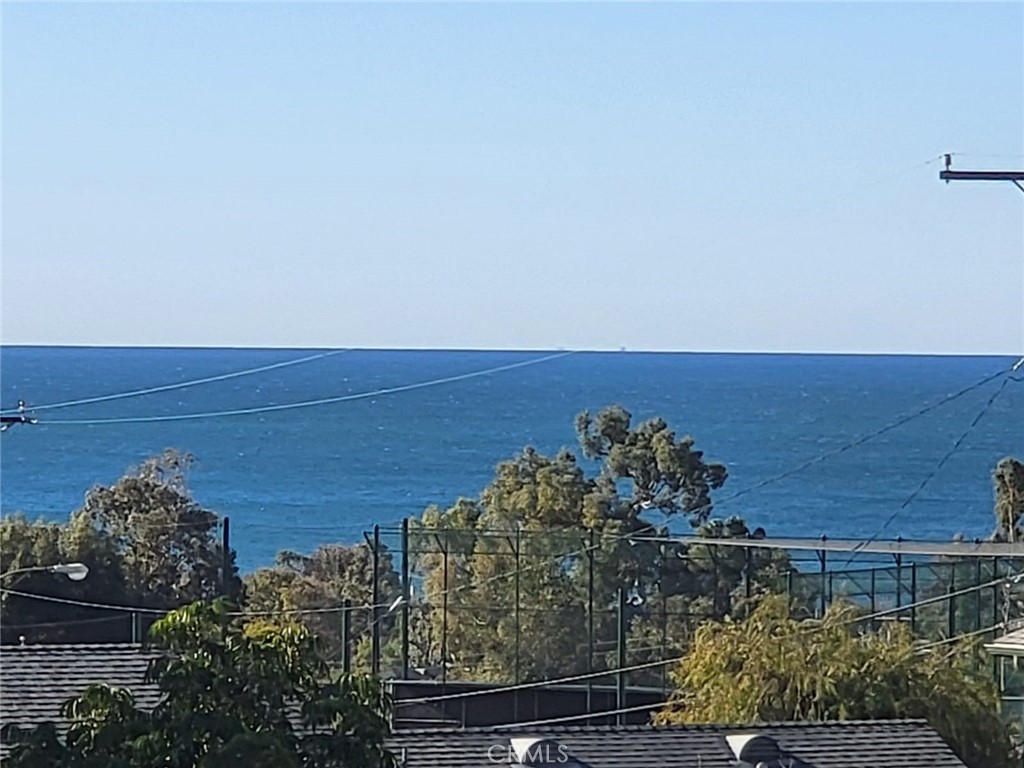 825 Park Avenue, Laguna Beach CA 92651 - photo 1