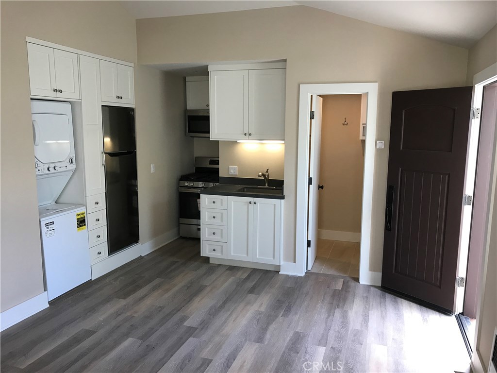 Studio Apartment - 826 Cliff Drive 2, Laguna Beach CA 92651 - photo 1