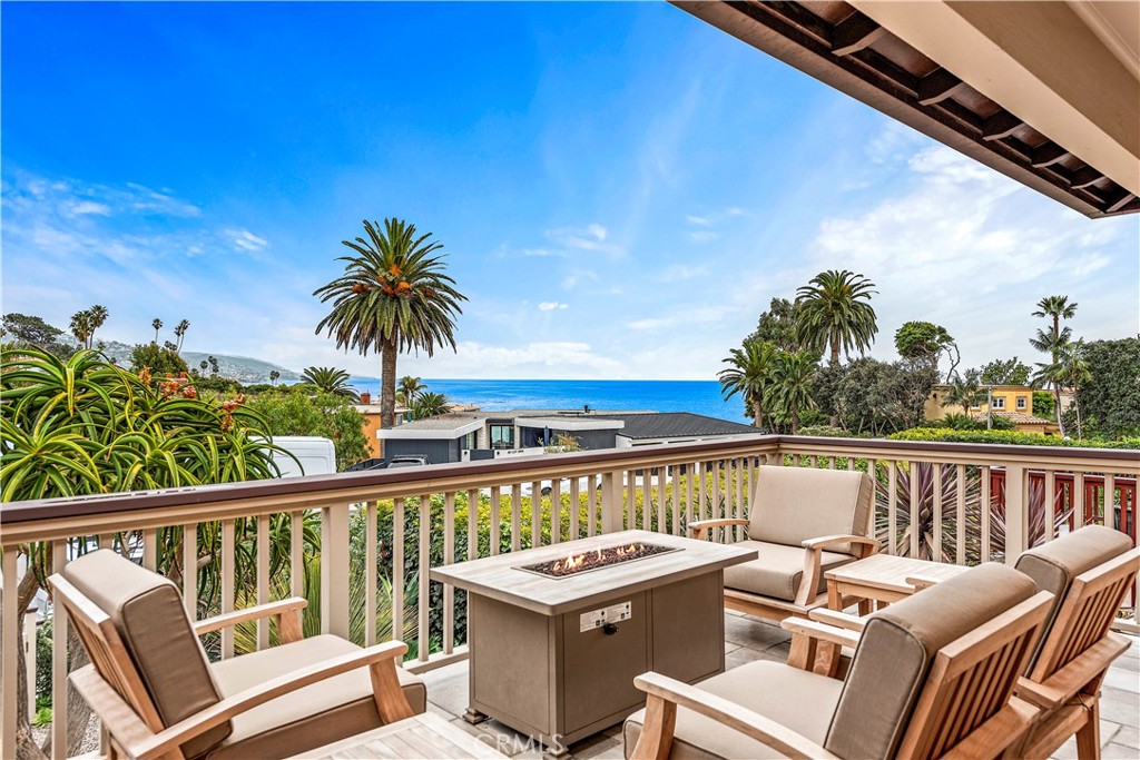826 Cliff Drive Upper, Laguna Beach CA 92651 - photo 1