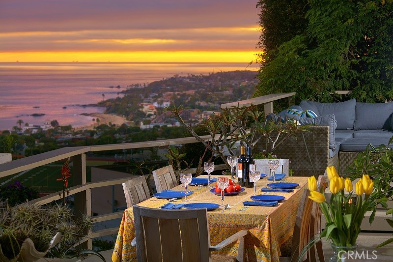 827 Buena Vista Way, Laguna Beach CA 92651 - photo 1