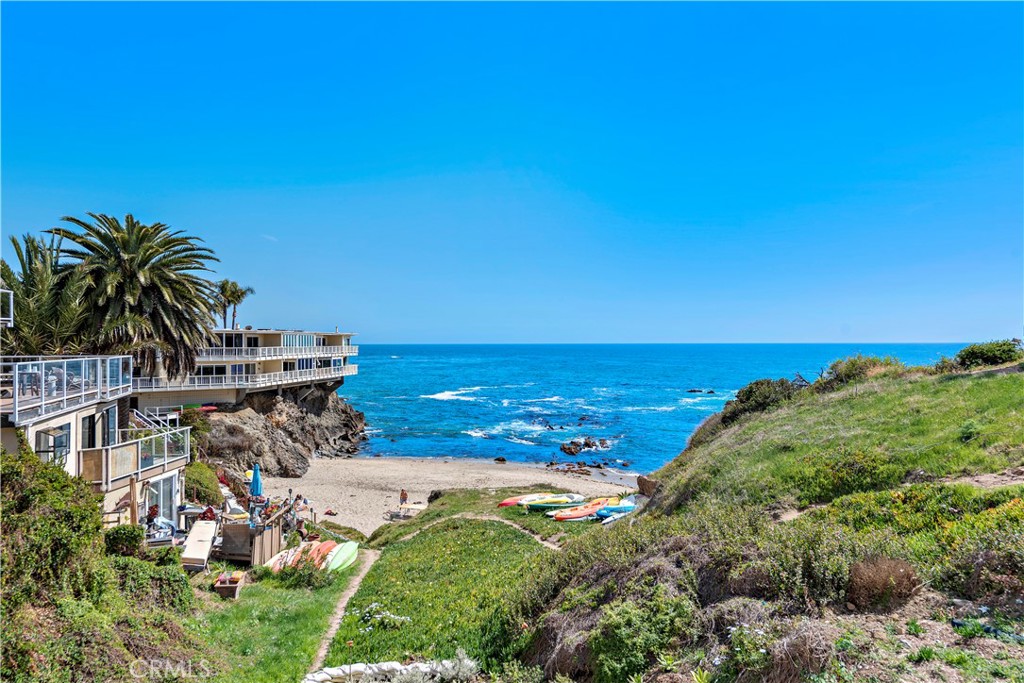 827 Cliff Drive, Laguna Beach CA 92651 - photo 1