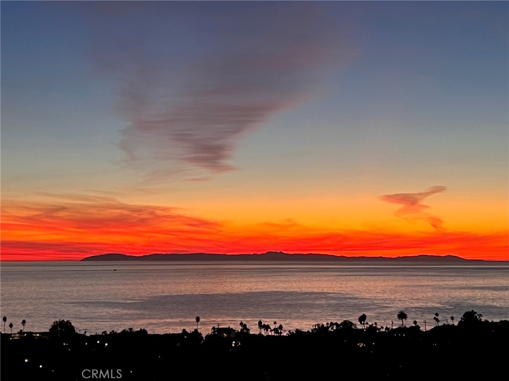 830 Temple Hills Drive, Laguna Beach CA 92651 - photo 1