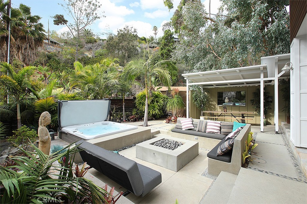 831 Bluebird Canyon Lane, Laguna Beach CA 92651 - photo 1