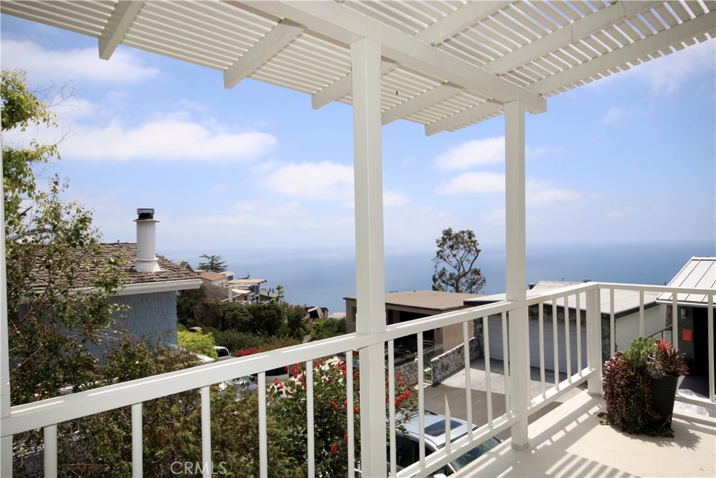 834 Katella Street, Laguna Beach CA 92651 - photo 1