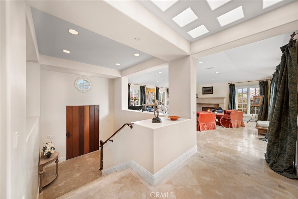 839 Emerald Bay, Laguna Beach CA 92651 - photo 3