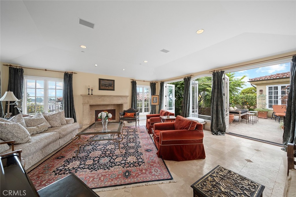 839 Emerald Bay, Laguna Beach CA 92651 - photo 11