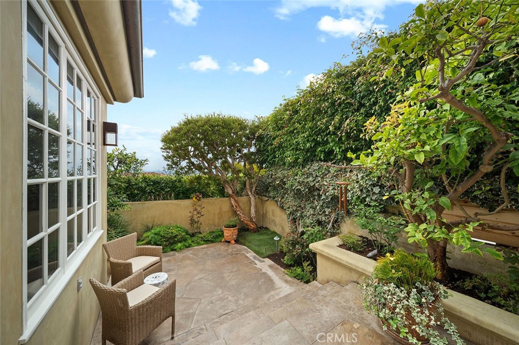 839 Emerald Bay, Laguna Beach CA 92651 - photo 23
