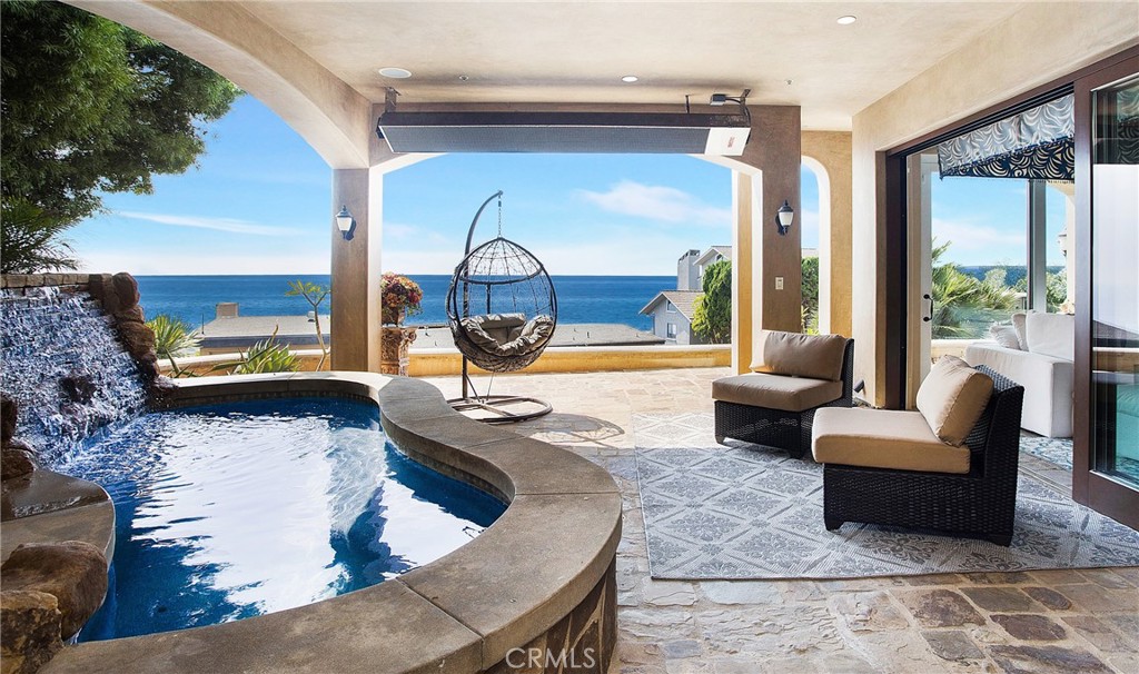 840 Canyon View Drive, Laguna Beach CA 92651 - photo 3