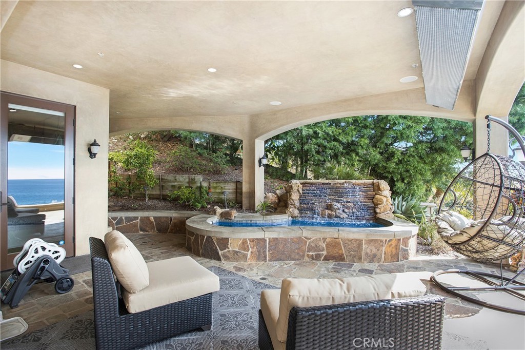 840 Canyon View Drive, Laguna Beach CA 92651 - photo 6
