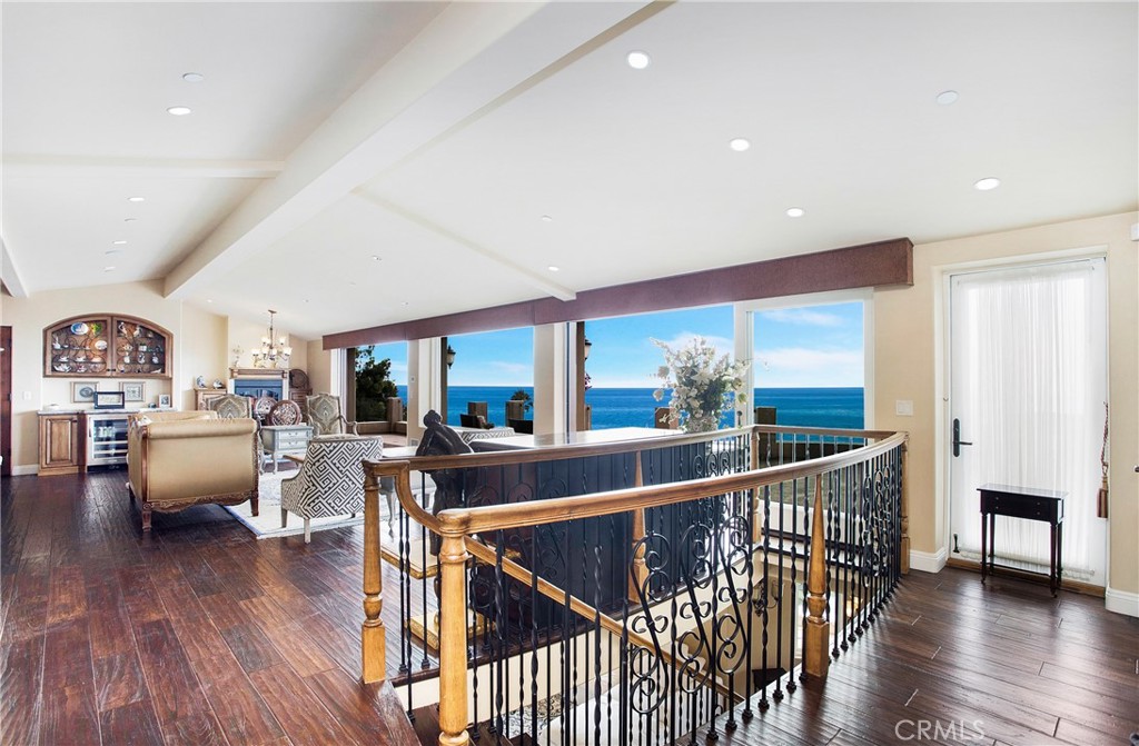 840 Canyon View Drive, Laguna Beach CA 92651 - photo 8