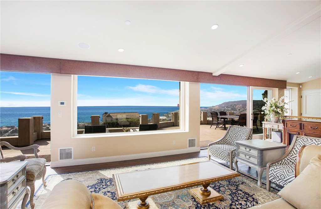 840 Canyon View Drive, Laguna Beach CA 92651 - photo 9