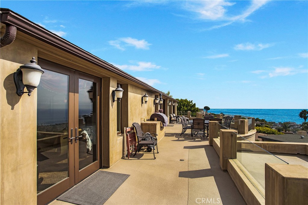 840 Canyon View Drive, Laguna Beach CA 92651 - photo 15