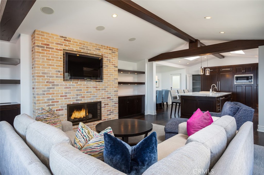 841 EMERALD BAY, Laguna Beach CA 92651 - photo 1