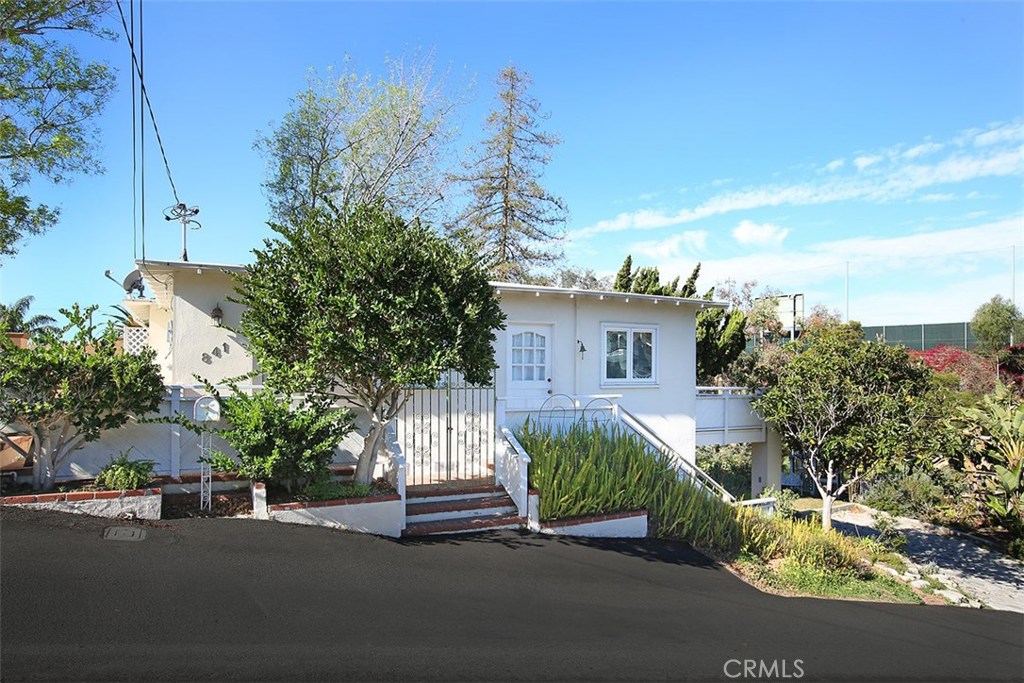 841 Fen Way, Laguna Beach CA 92651 - photo 1