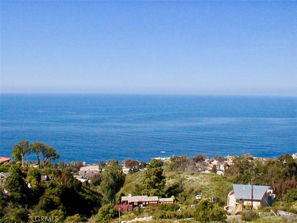 845 Baja Street, Laguna Beach CA 92651 - photo 1