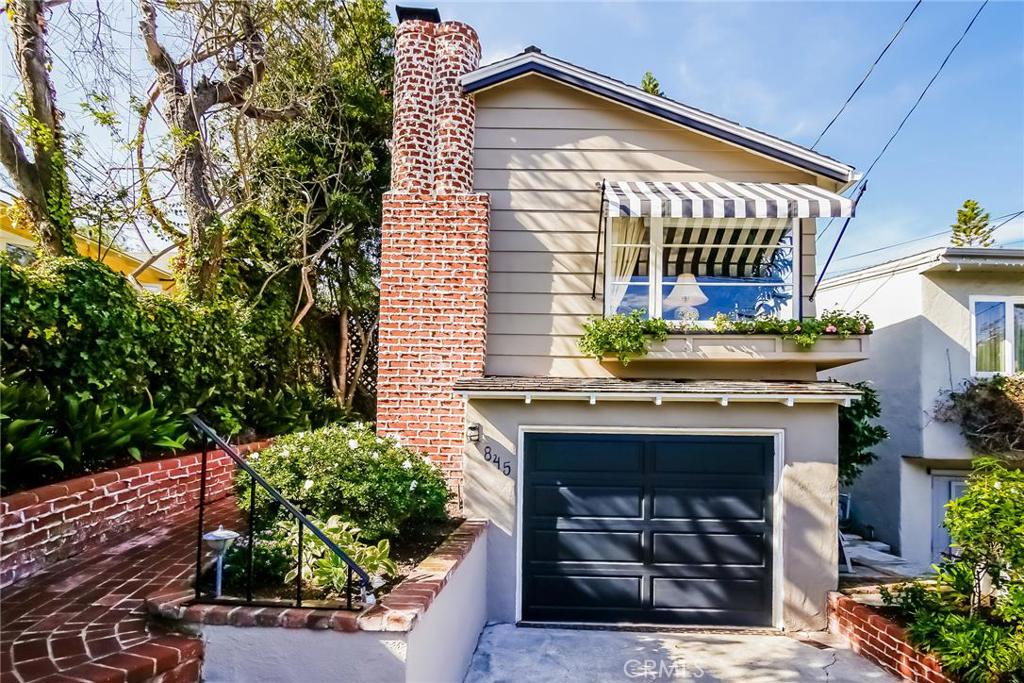 Front of cottage - 845 Catalina Street, Laguna Beach CA 92651 - photo 1