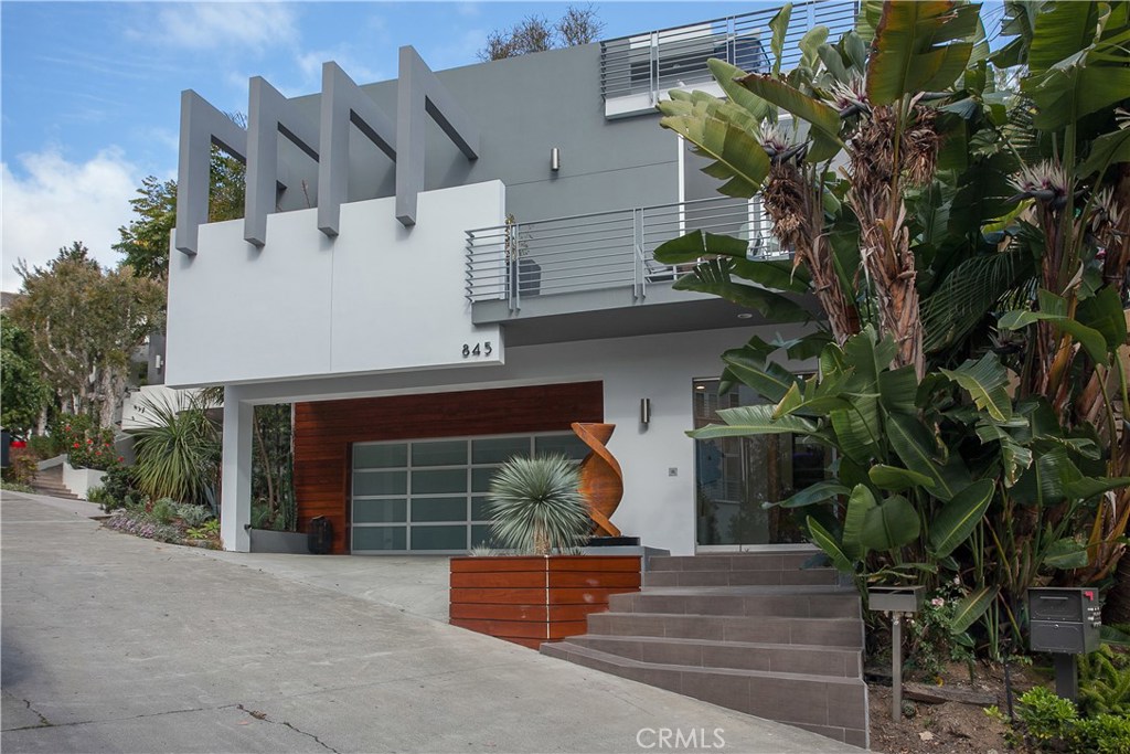 845 Summit Drive, Laguna Beach CA 92651 - photo 1