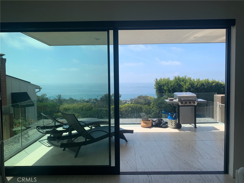 845 Van Dyke Drive, Laguna Beach CA 92651 - photo 1
