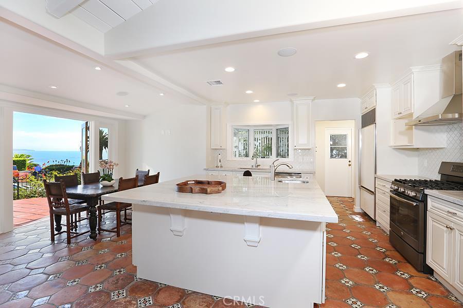 846 Cliff Drive, Laguna Beach CA 92651 - photo 1