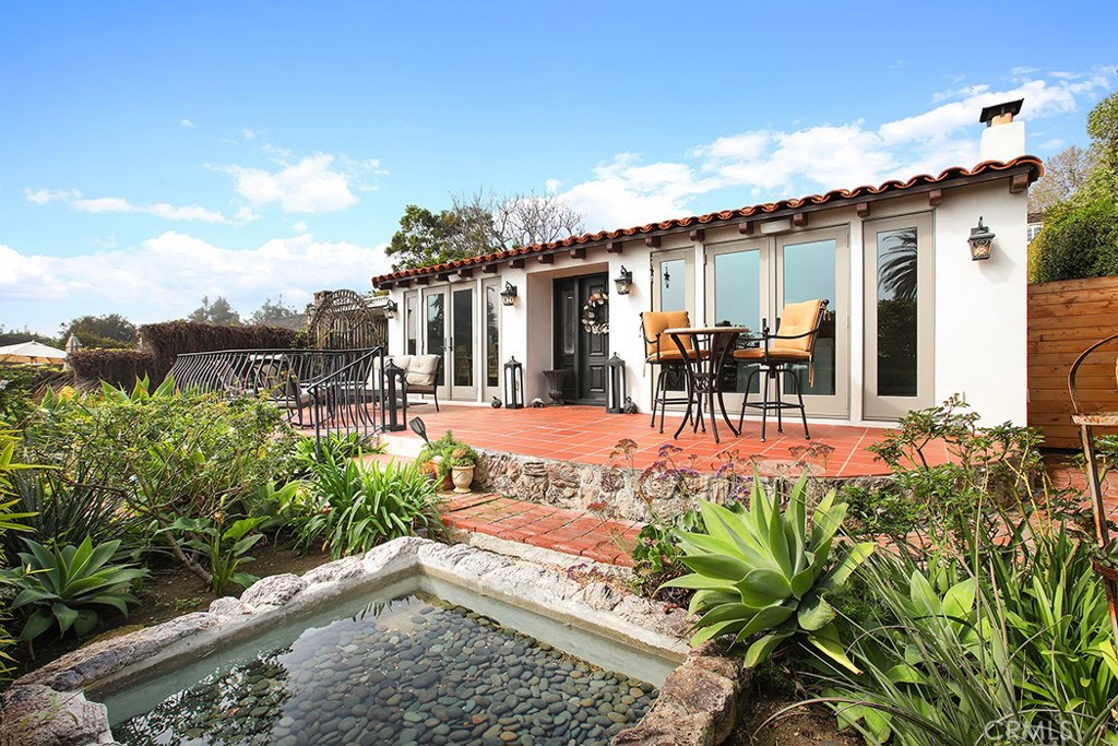 846 Cliff Drive, Laguna Beach CA 92651 - photo 1