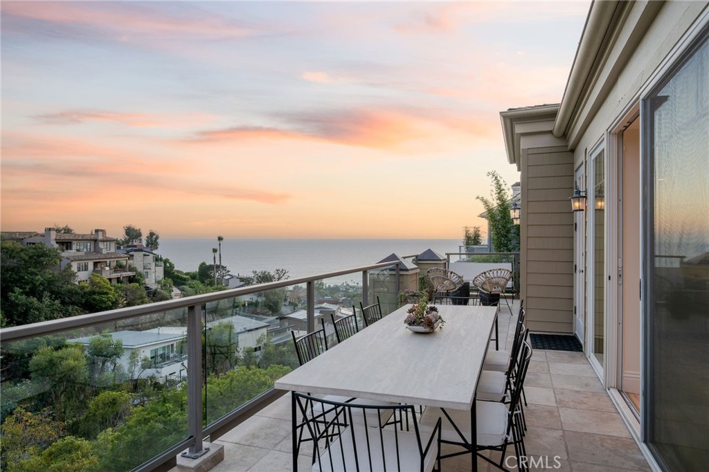 846 Diamond Street, Laguna Beach CA 92651 - photo 1