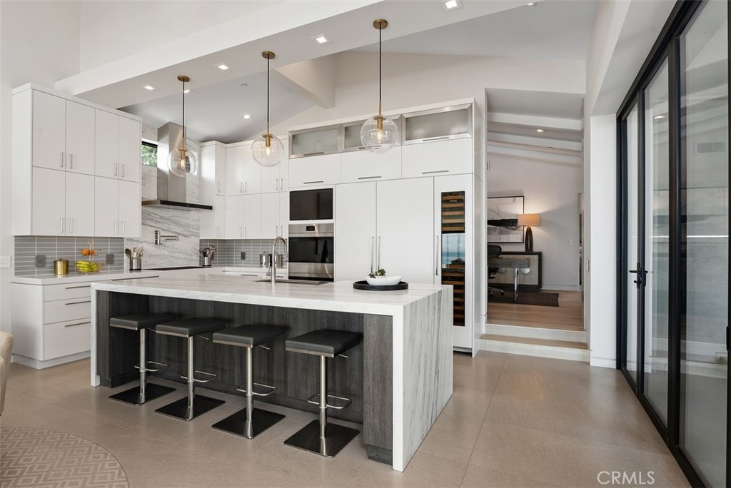 848 Hillcrest Drive, Laguna Beach CA 92651 - photo 21