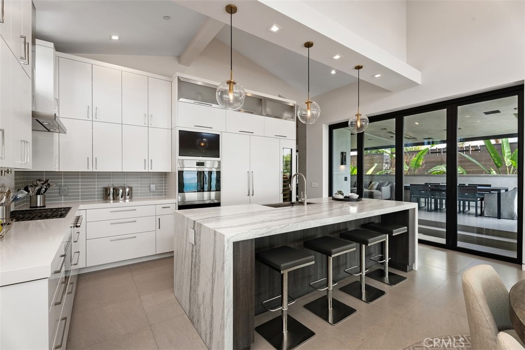 848 Hillcrest Drive, Laguna Beach CA 92651 - photo 23