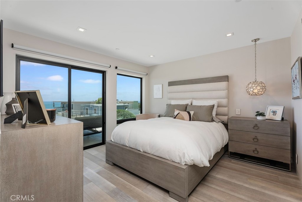 848 Hillcrest Drive, Laguna Beach CA 92651 - photo 33