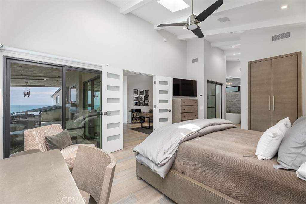 848 Hillcrest Drive, Laguna Beach CA 92651 - photo 61