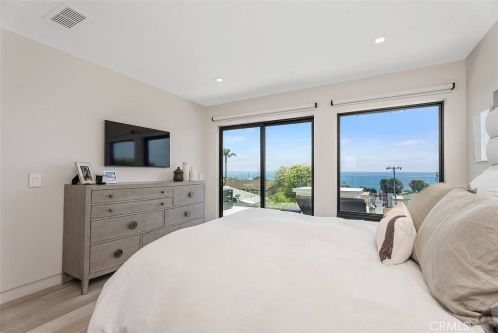 848 Hillcrest Drive, Laguna Beach CA 92651 - photo 67