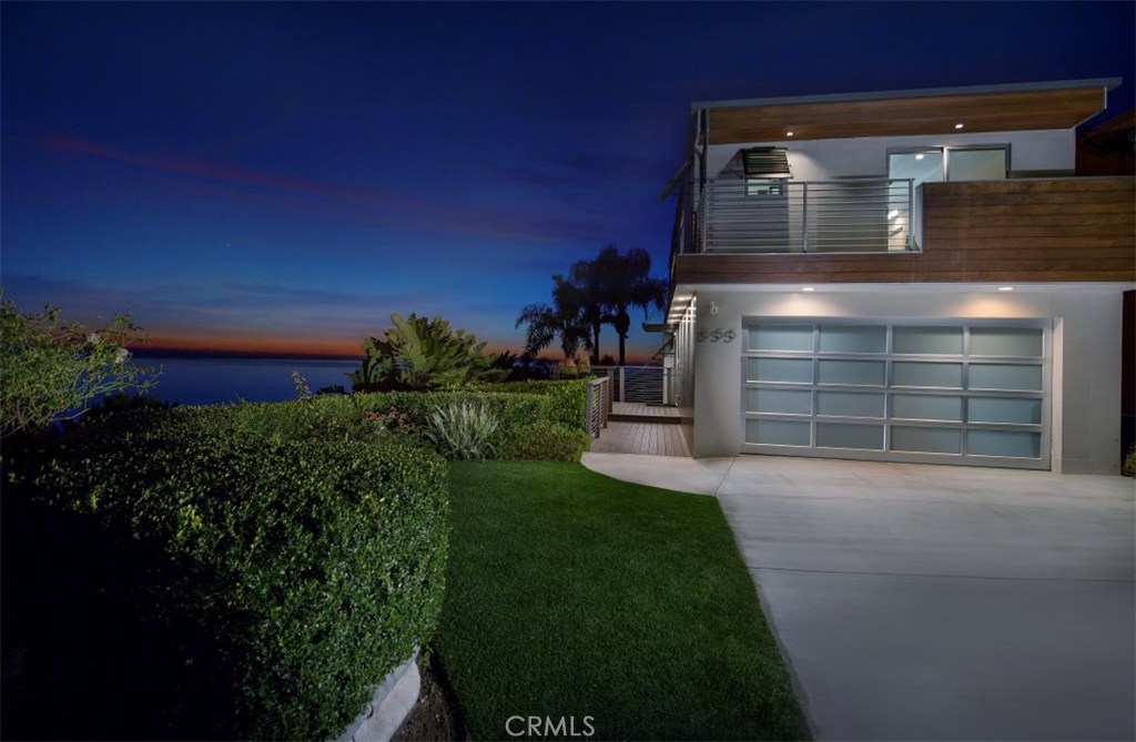 855 Santa Ana St., Laguna Beach CA 92651 - photo 1