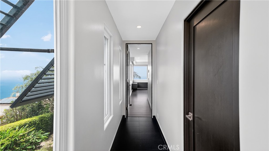 855 Santa Ana Street, Laguna Beach CA 92651 - photo 16